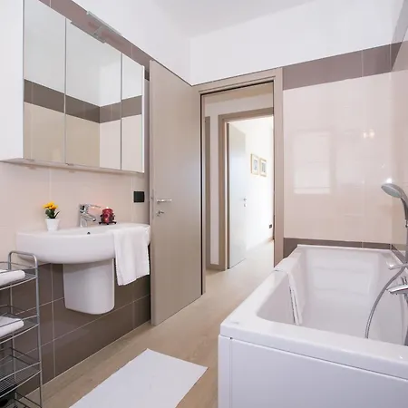Inti Villa Tremezzo