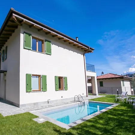 Villa Inti *